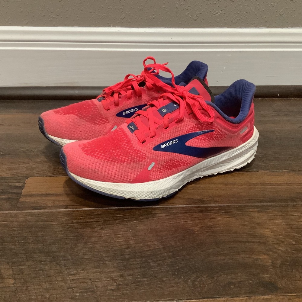 Brooks Launch 8 Womens Running Shoes Pink Navy Blue Speed Neutral Size 8.5